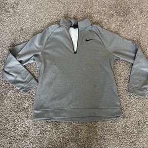 Nike XL Pullover